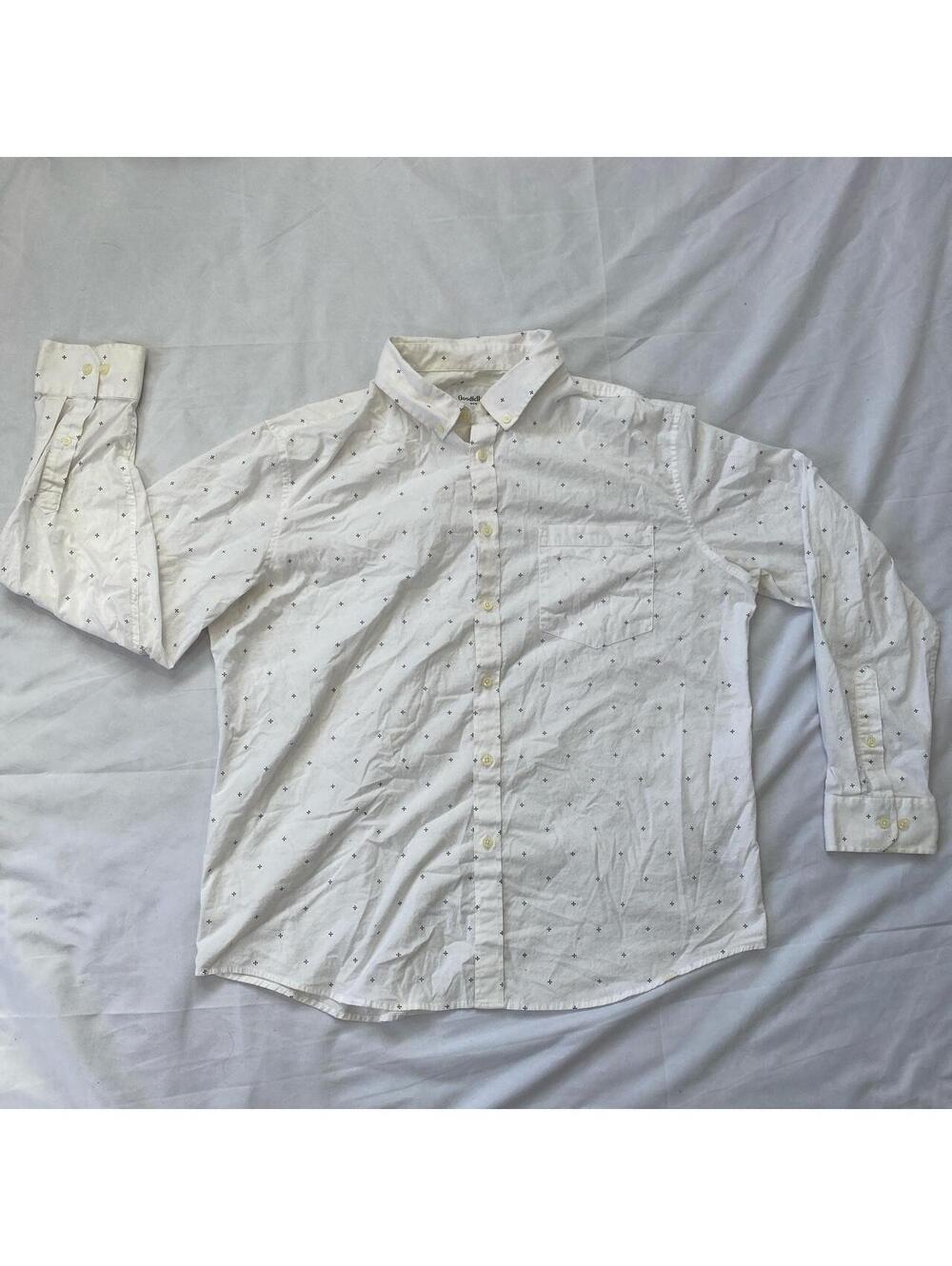 Classic Goodfellow & Co “Northrop Shirt” in size XL.